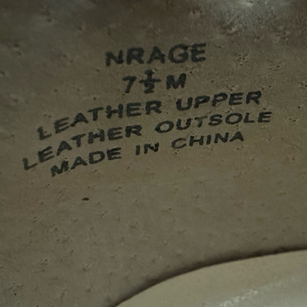 Steve Madden Classic Black Heels - Picture 9 of 9